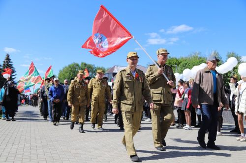 Мөслим урамнарыннан демонстрациядә катнашучылар узды(+фоторепортаж)