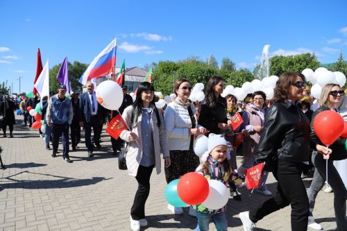 Мөслим урамнарыннан демонстрациядә катнашучылар узды(+фоторепортаж)