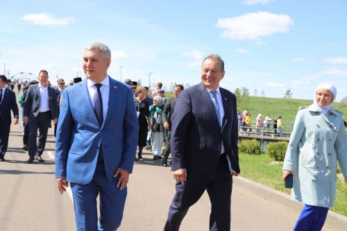 Сабантуй тора гел алыштан: теләгән һәр кеше ярыша (+фоторепортаж)