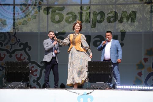 Сабантуй тора гел алыштан: теләгән һәр кеше ярыша (+фоторепортаж)