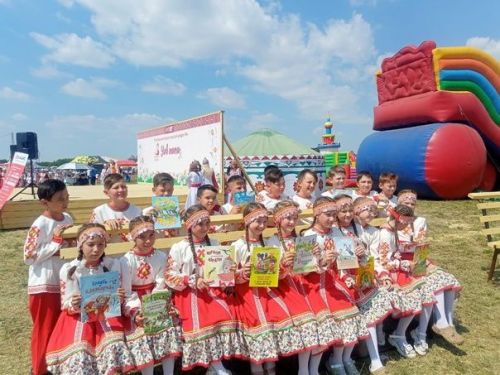 Диплом белән кайттылар