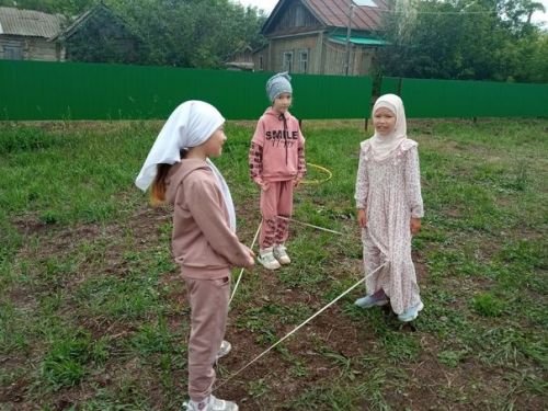 Дини лагерь эшли