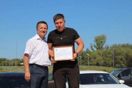 Төзүчеләр көне уңаеннан бәйрәм үтте