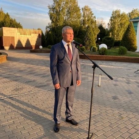 Россия флагы көне