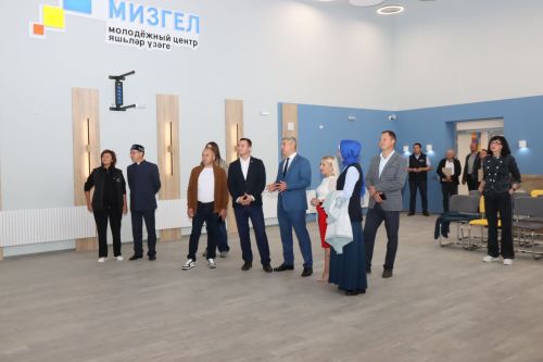 Капиталь ремонттан соң «Мизгел» яшьләр үзәге ачылды (фоторепортаж)