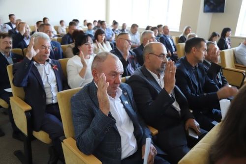 Район Советының сессиясе үтте (фоторепортаж)