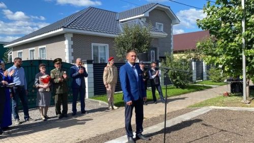 Элмә такта кую тантанасы үтте (фоторепортаж)