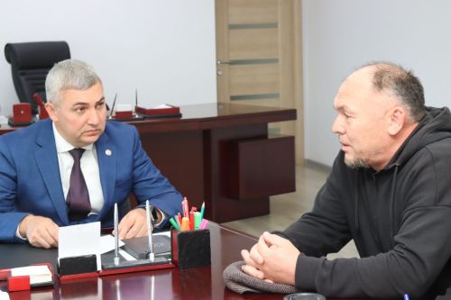 Район башлыгы белән очрашуда