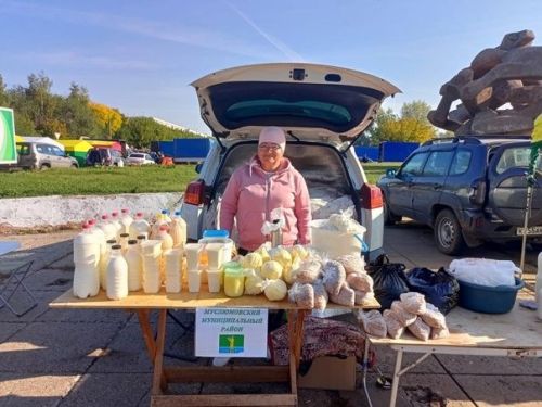Көзге ярминкәдә үз продукциясен тәкъдим иттеләр