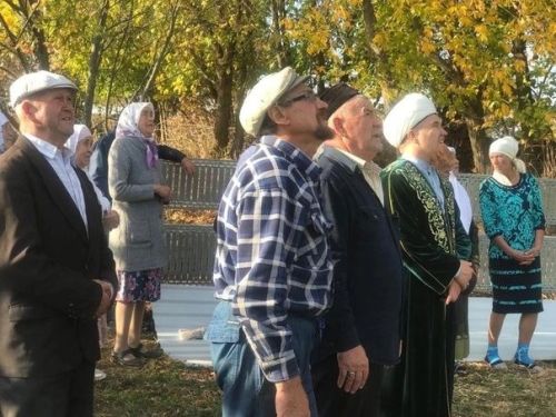Атлас авылы мәчетенә манара утыртылды (фоторепортаж)