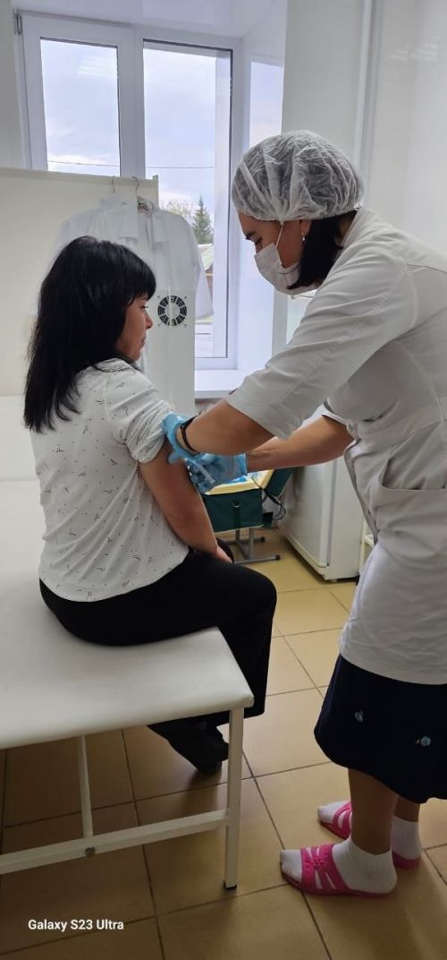 Вакцинацияләү буенча актив эш бара