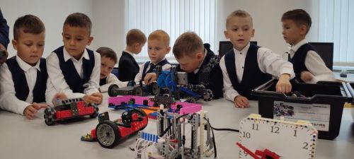 Өстәмә белем бирү оешмасына - экскурсиягә!