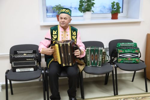 Их, гармуннар уйный белсәм!.. (фоторепортаж)