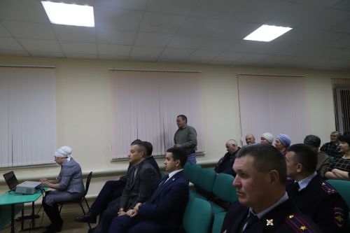 Авыл җыеннары дәвам итә