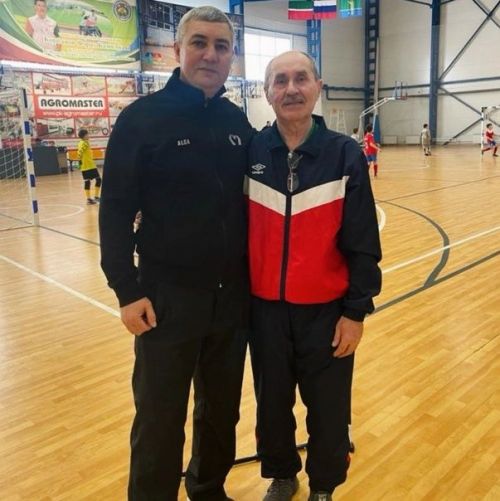 Мини-футбол буенча районара ярышлар узды (фоторепортаж)