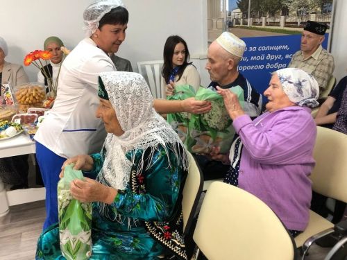 Кичә 1 октябрь көнне, ил күләмендә Өлкәннәр көне билгеләп үтелде