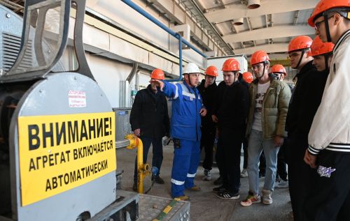 «Транснефть – Прикамье» АҖ мәктәп укучылары һәм студентлар өчен һөнәри юнәлеш бирү чаралары уздырды