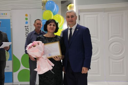 «Август-Мөслим» агрофирмасы үз хезмәткәрләре өчен зур бәйрәм оештырды