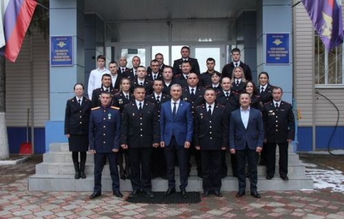 10 ноябрь - Россия Федерациясе эчке эшләр органнары хезмәткәрләре көне