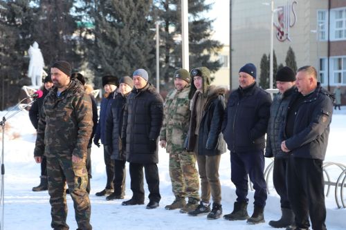 Бүген райондашларыбыз махсус хәрби операция зонасына гуманитар ярдәм илтеп кайткан егетләребезне каршы алды