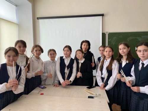 Осталык классында катнаштылар