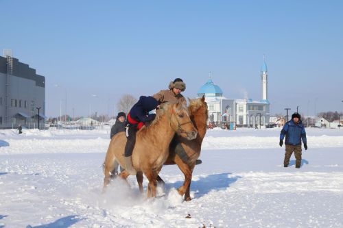 Мөслимдә «Җиз кыңгырау моңнары» фестивале үтте. ФОТОРЕПОРТАЖ