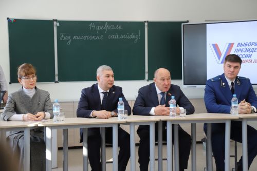 Мөслимгә Марат Әхмәтов килде (+фоторепортаж)