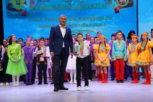 «Йолдызлык» фестиваленең район туры узды