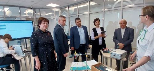 Менделеевск каласында эшлекле сәфәрдә