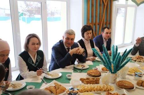 “Җитәкче белән иртәнге аш” проекты кысаларында