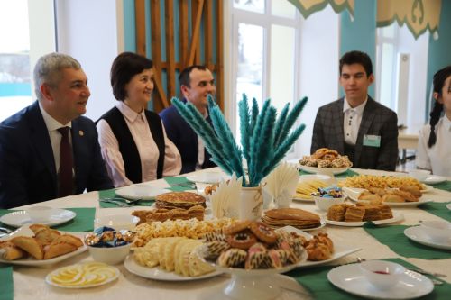 “Җитәкче белән иртәнге аш” проекты кысаларында