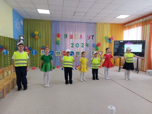 Балалар бакчалары “Яшел ут” бәйгесендә катнаштылар
