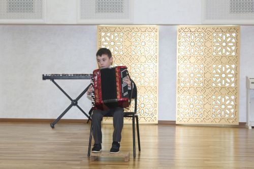 Халык уен кораллары бүлегендә концерт күрсәтелгән