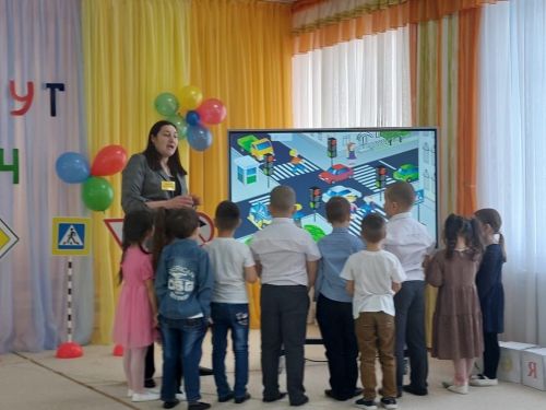 Балалар бакчалары “Яшел ут” бәйгесендә катнаштылар