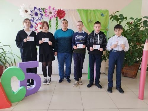 ГТО нормативларын  үтәгәннәргә - алтын билгеләр