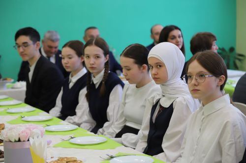 “Җитәкче белән иртәнге аш” чарасы гимназиядә