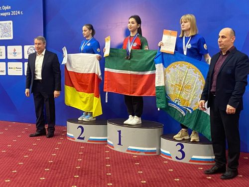 Армрестлинг буенча Россия беренчелегендә җиңү яуладылар