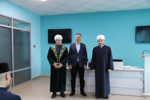 Намаз бүлмәсе ачылды