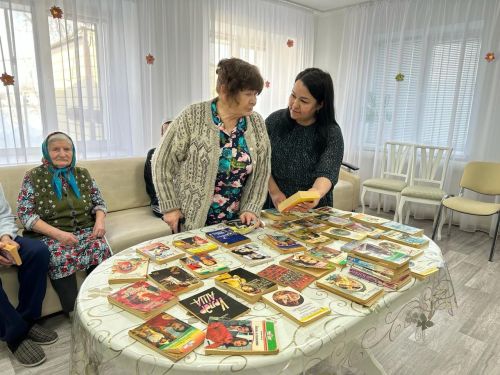 Китап күргәзмәсе оештырылды
