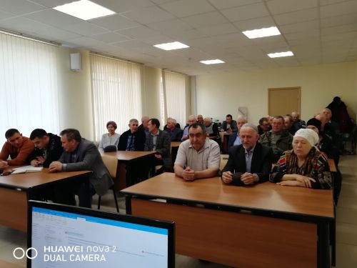 Ветеринария белгечләре, хуҗалык җитәкчеләре белән берлектә умартачылар семинары үтте