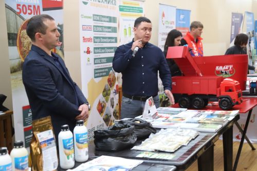 Авыл хуҗалыгы министры эш визиты белән  Мөслимдә (+фоторепортаж)