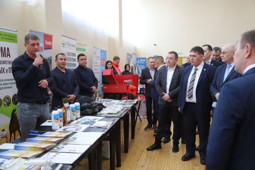 Авыл хуҗалыгы министры эш визиты белән  Мөслимдә (+фоторепортаж)