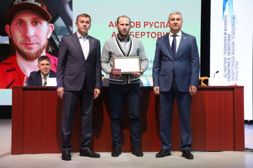 Авыл хуҗалыгы министры эш визиты белән  Мөслимдә (+фоторепортаж)
