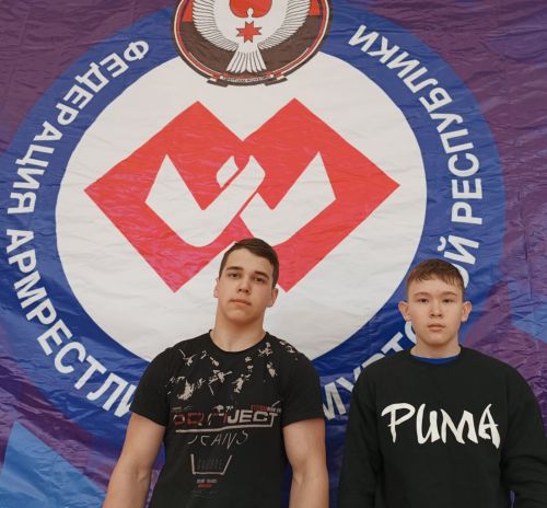 Армрестлинг буенча «Удмуртия кубогы»на ярышларда