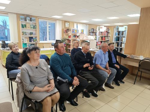 Үзәк китапханәдә  «Могҗизалар кыры» интеллектуаль уены оештырылды
