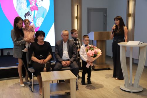 Бөтенроссия гаилә учагы актанышлыларга тапшырылды (+фоторепортаж)