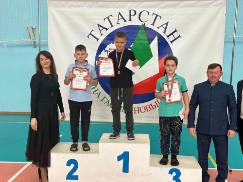 «Татарстан - Яңа гасыр» иҗтимагый хәрәкәте призына йөзү ярышлары