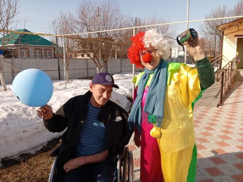 Бергәләп көлик!