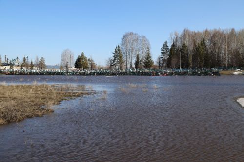 Сулар ага ташып, актарылып ... (+фоторепортаж)