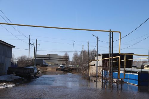 Сулар ага ташып, актарылып ... (+фоторепортаж)